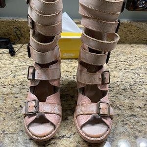 For Kate only to purchase. Freebird Bond Size 8 Blush